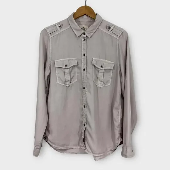 American Eagle Outfitters Women’s Size Medium Light Purple Boyfriend Fit Shirt - Picture 1 of 10